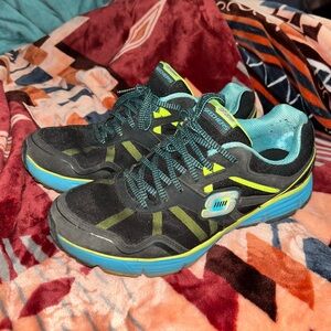 Skechers Black and Teal women’s  Running Shoes size 11